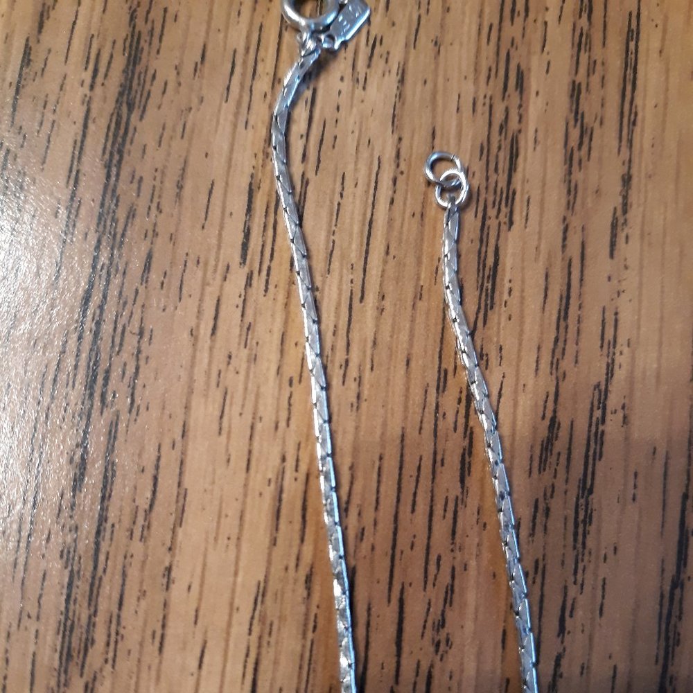 Vintage Silver tone Necklace by Trafari 15"L - Picture 11 of 11